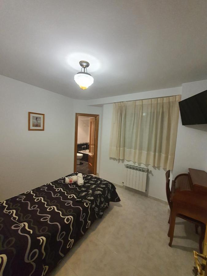 Pension A Barca О-Барко-де-Вальдеоррас Екстер'єр фото